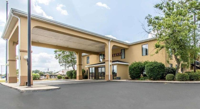 Quality Inn Andalusia Exteriör bild